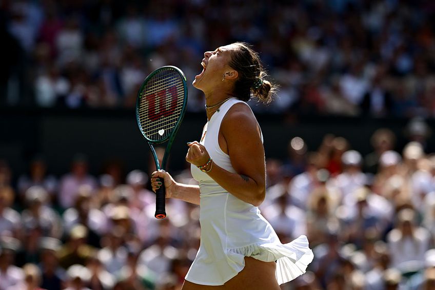 Aryna Sabalenka (27 de ani, 1 WTA) a învins-o pe Laura Siegemund (37 de ani, 104 WTA), scor 4-6, 6-2, 6-4 și s-a calificat pentru prima dată în semifinale la Wimbledon.