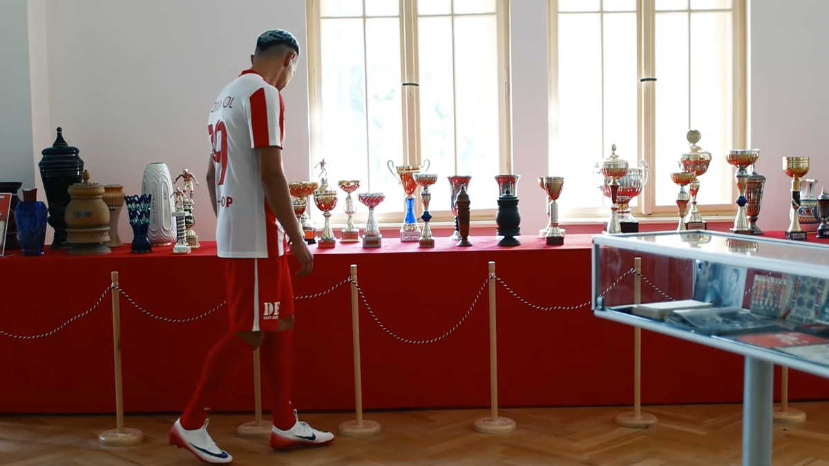 Au schimbat sponsorul tehnic și au cel mai apreciat echipament din Superliga: „În sfârșit! Tricouri de legendă!”