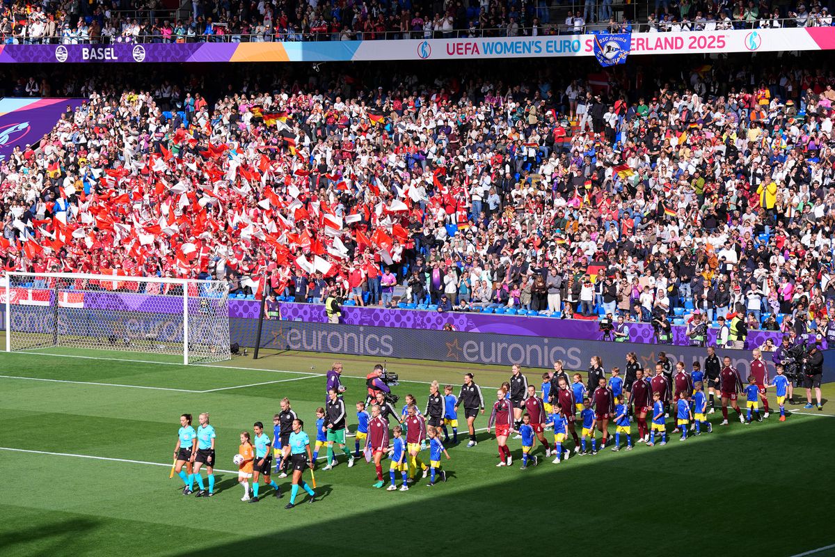 Record la Euro de fotbal feminin » S-a scris istorie pe stadionul din Basel