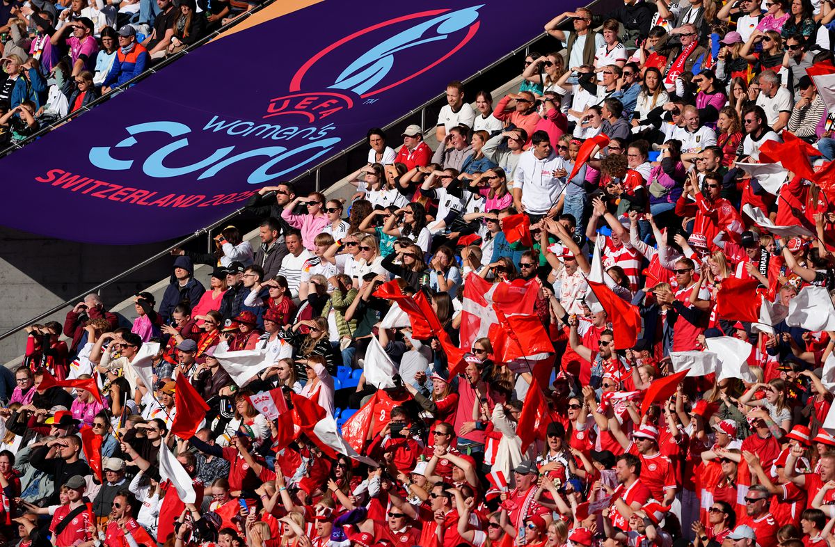 Record la Euro de fotbal feminin » S-a scris istorie pe stadionul din Basel