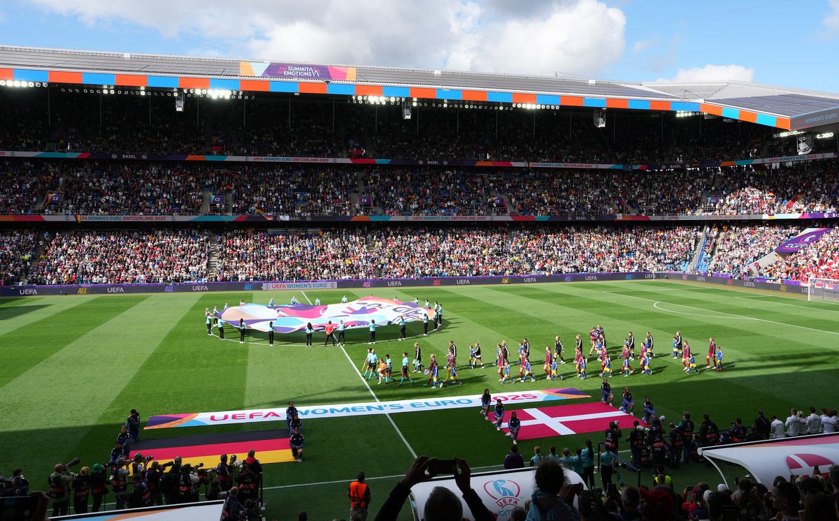 Record la Euro de fotbal feminin » S-a scris istorie pe stadionul din Basel