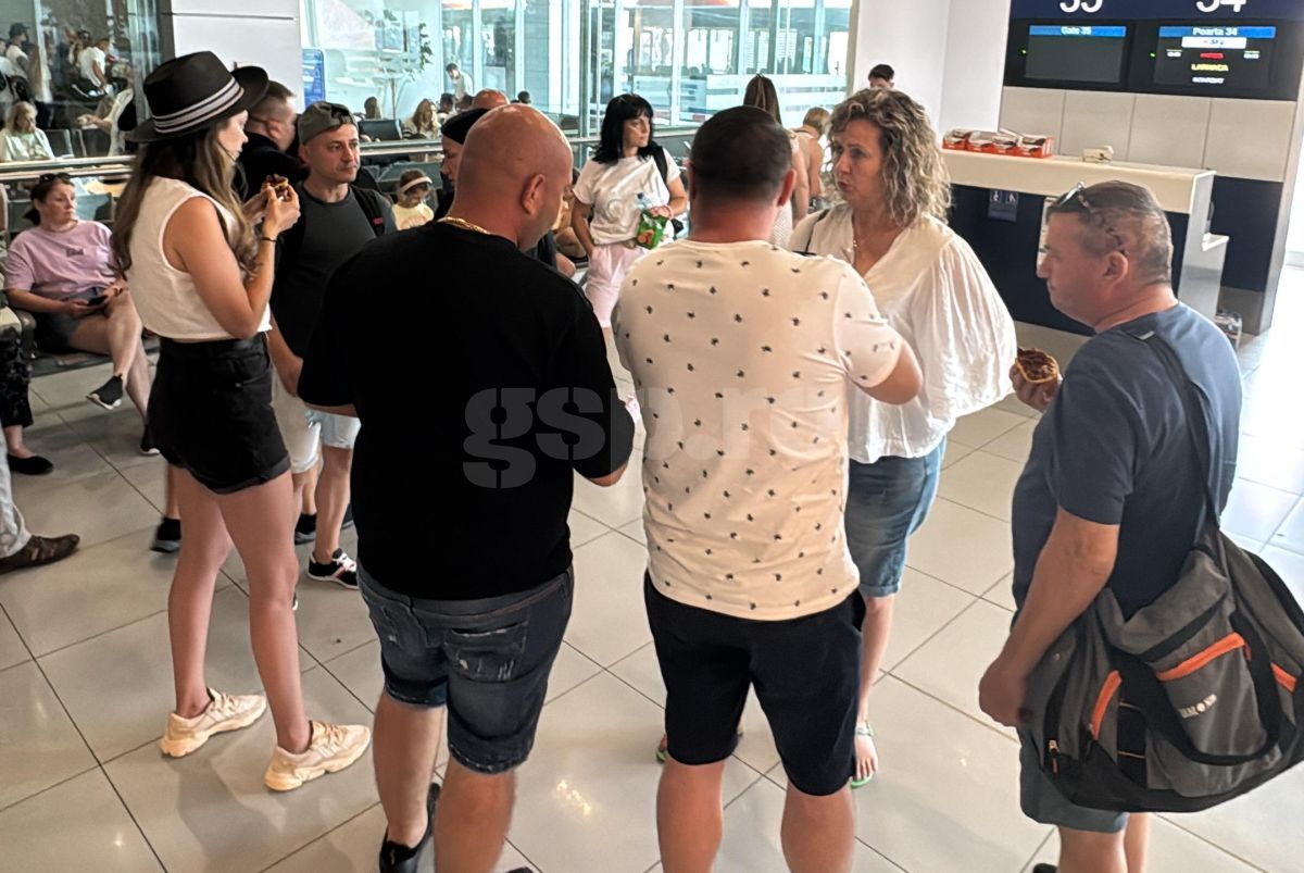 Scandal cât casa, azi, pe „Henri Coandă” » Fost fotbalist din prima ligă, captiv pe aeroport: „M-a luat Poliția de Frontieră, au zis că-mi dau amendă 4.000 lei! Lumea e revoltată, e haos!”