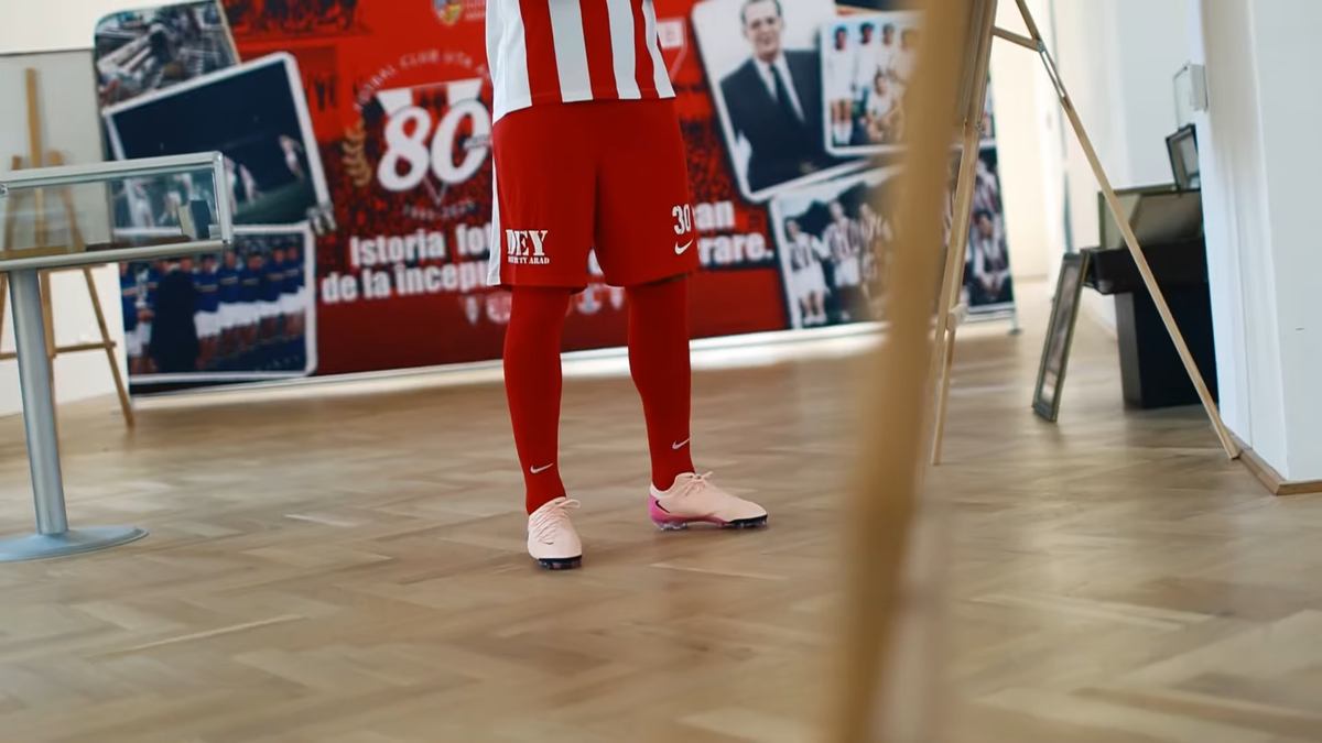 Echipament UTA Arad sezonul 2025-2026 / Foto. capturi de ecran