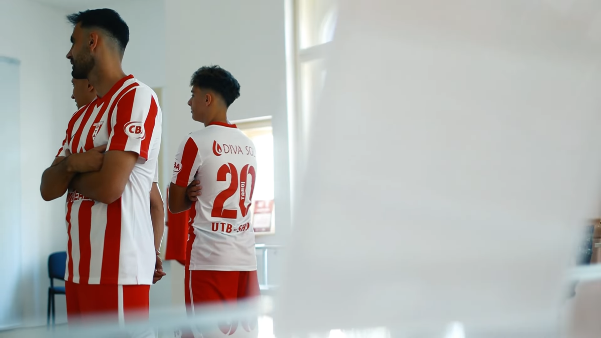 Echipament UTA Arad sezonul 2025-2026 / Foto. capturi de ecran