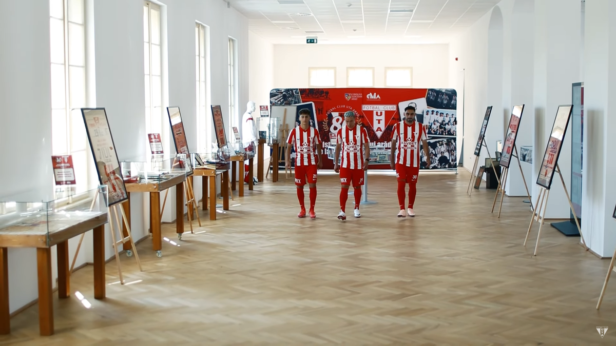 Au schimbat sponsorul tehnic și au cel mai apreciat echipament din Superliga: „În sfârșit! Tricouri de legendă!”