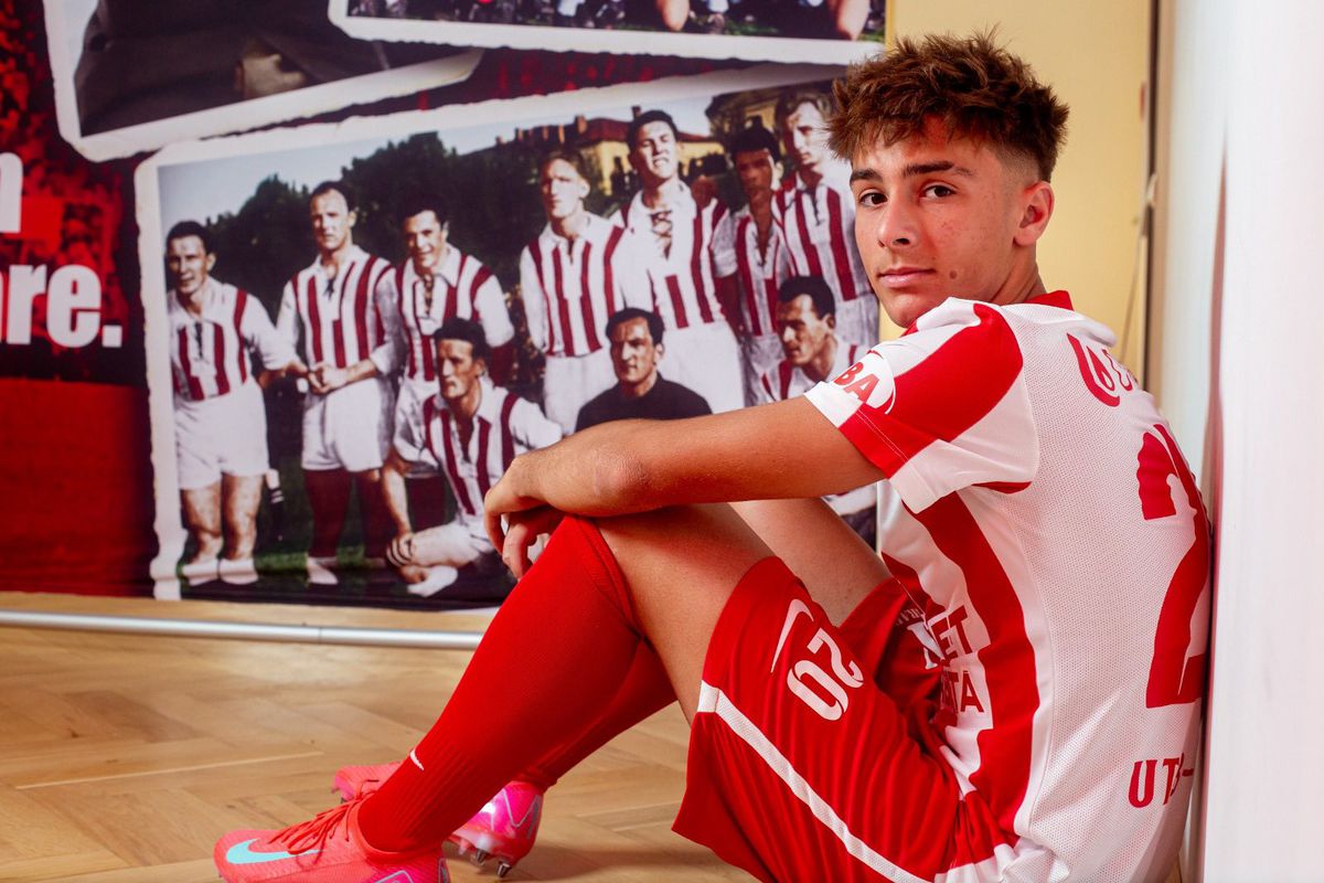 Echipament UTA Arad sezonul 2025-2026 / Foto. capturi de ecran