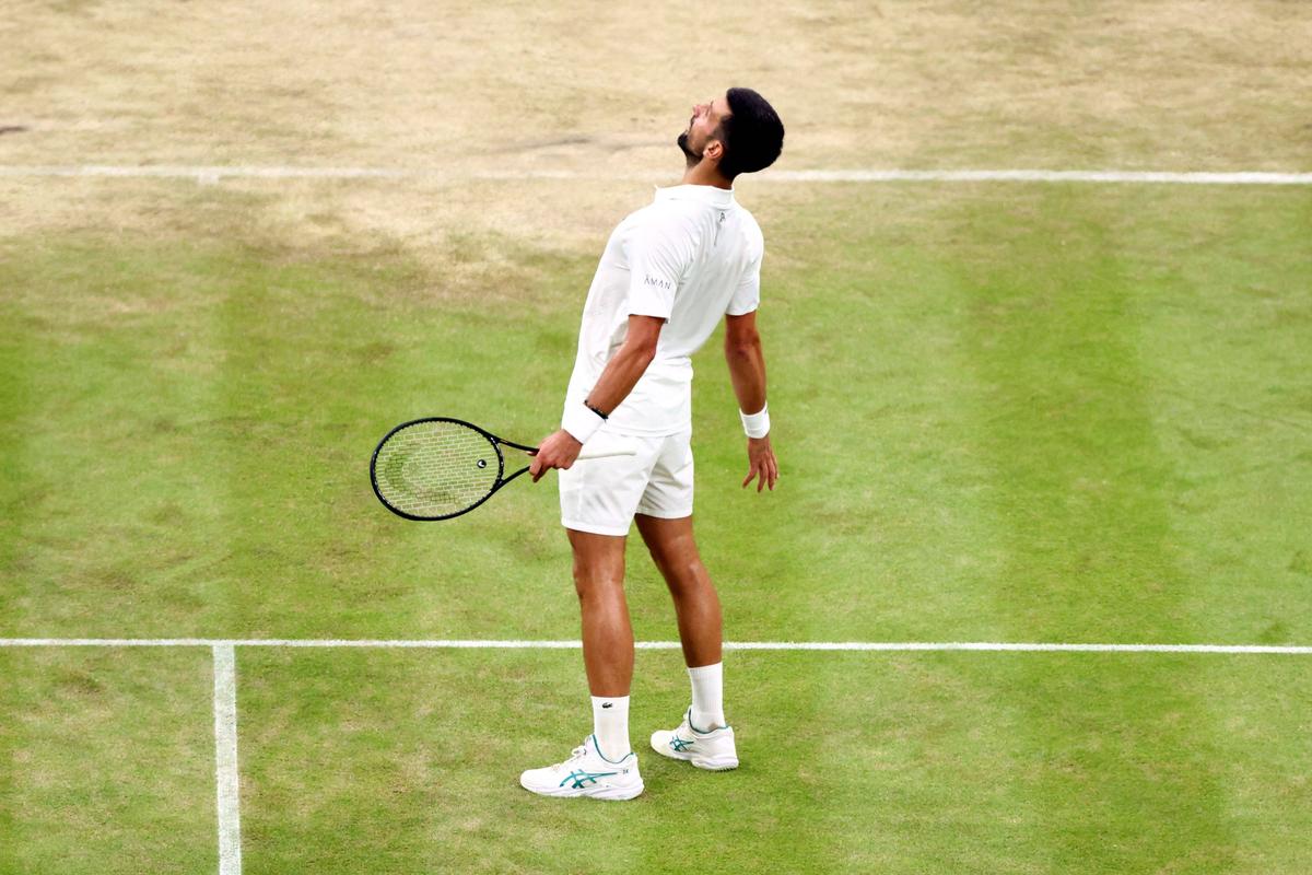 Novak Djokovic a stârnit râsete când a vorbit despre Messi, după maratonul epic de la Wimbledon: „Știți ce ar fi genial?”