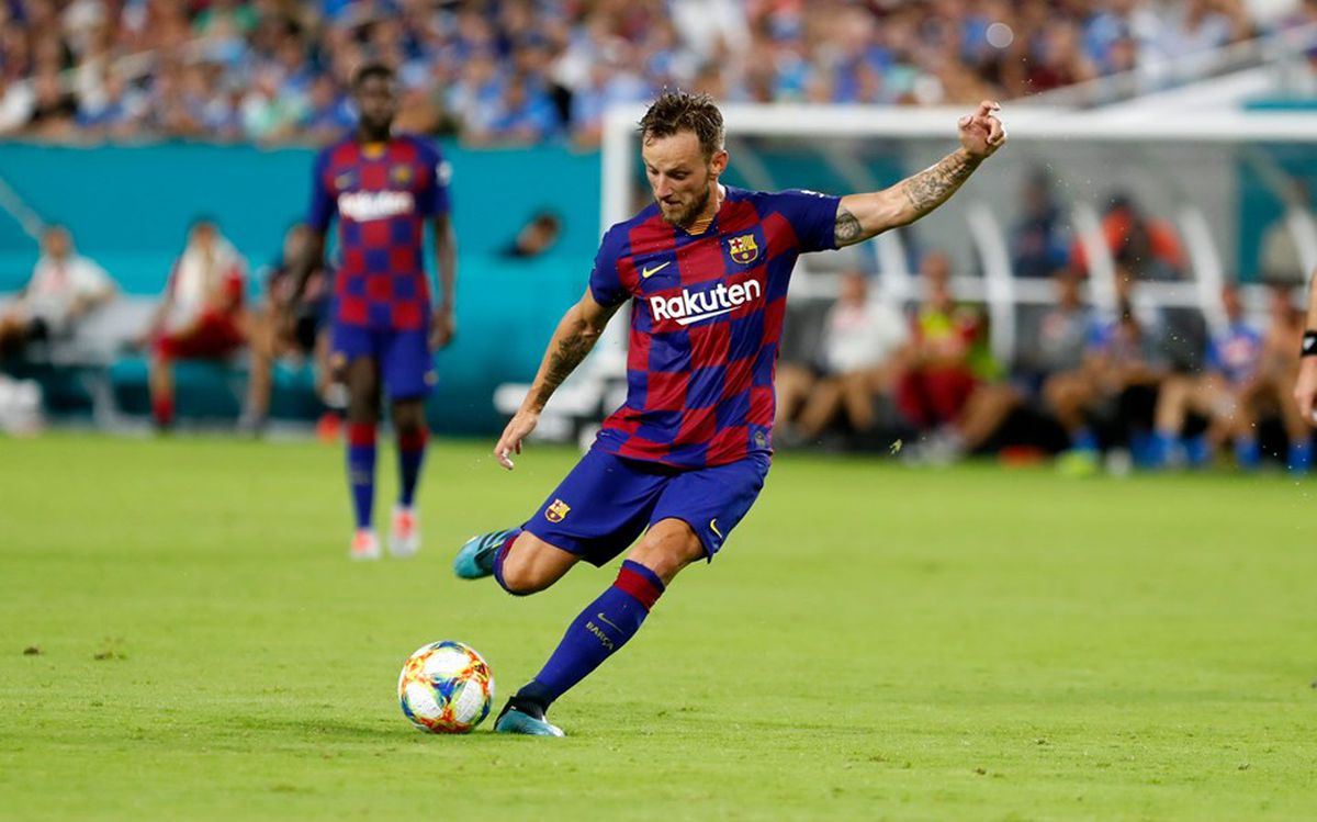 Barcelona a învins-o pe Napoli în primul amical din SUA » Goluri superbe Busquets și Rakitic + autogol Umtiti