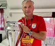 Dan Petrescu a câștigat 3 titluri cu CFR Cluj // Sursă foto: Instagram @cfrclujofficial