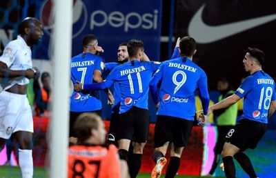 OFICIAL Doi dintr-o lovitură » Primele mutări la Viitorul, după schimbarea antrenorului