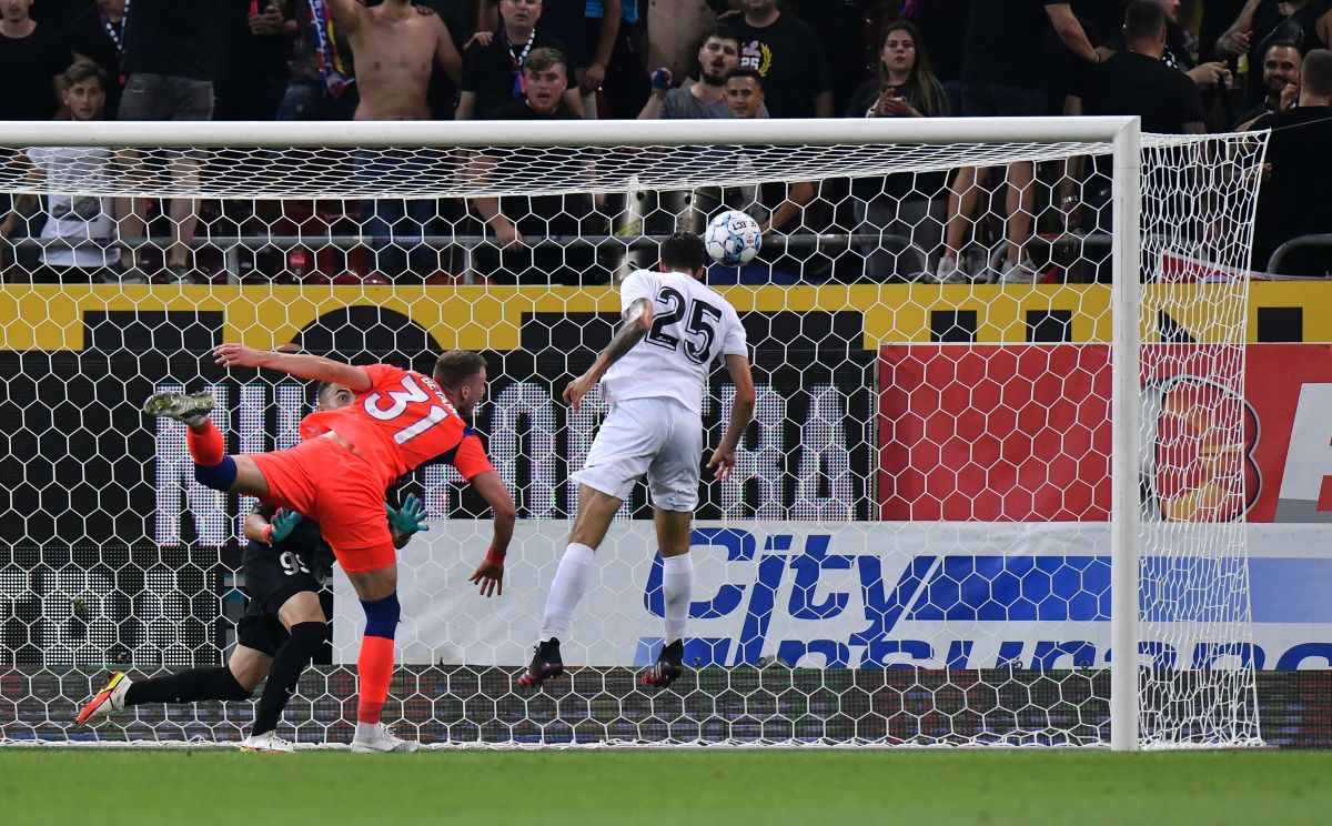 Câți fani au fost la FCSB - Gaz Metan » Asistență de două ori mai mare la Chindia - Dinamo!