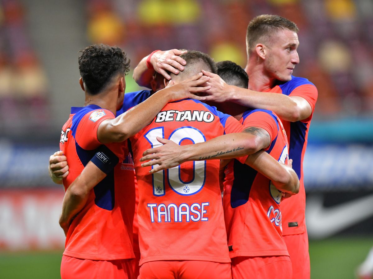 Câți fani au fost la FCSB - Gaz Metan » Asistență de două ori mai mare la Chindia - Dinamo!