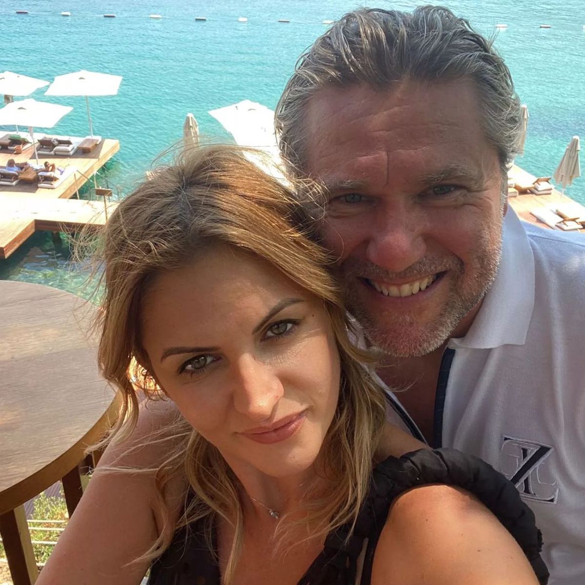 3 mesaje de dragoste în 3 zile » Cine e femeia care l-a cucerit definitiv pe Răducioiu după divorț: „Te iubesc”