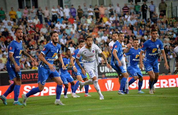 Clasament încins în Liga 1, după FC Botoșani - Farul » Primele 5 echipe, despărțite de un punct!