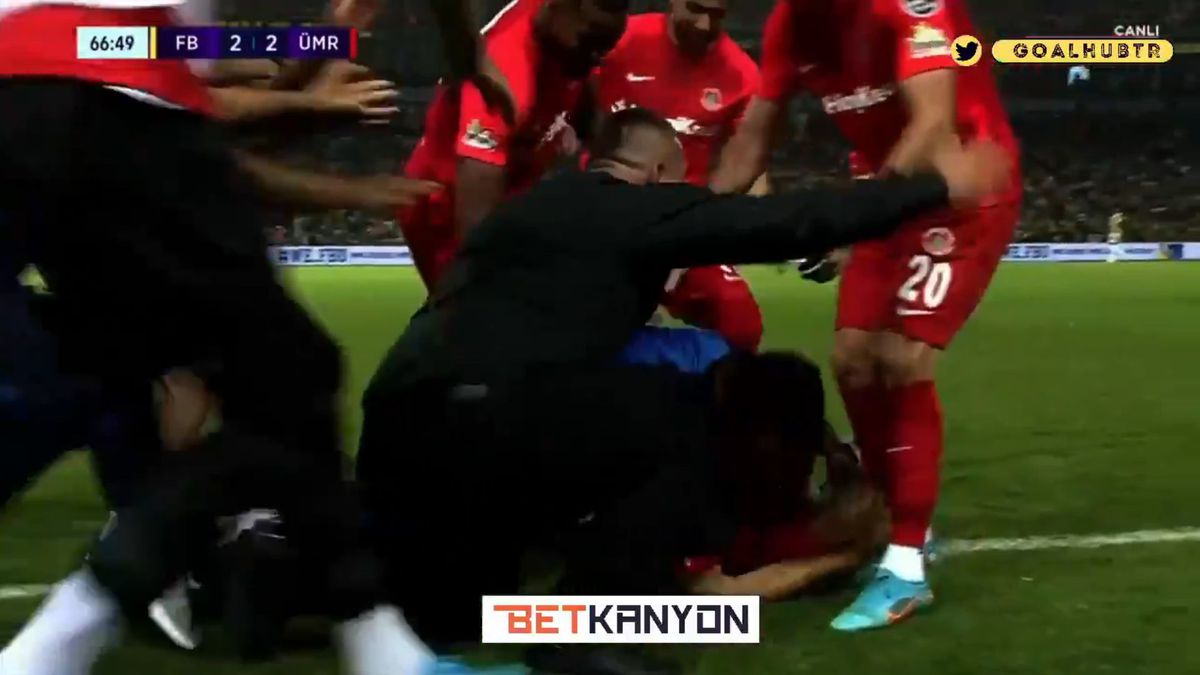 Valentin Gheorghe, gol superb în poarta lui Fenerbahce! Trecuseră doar 3 minute de la debut