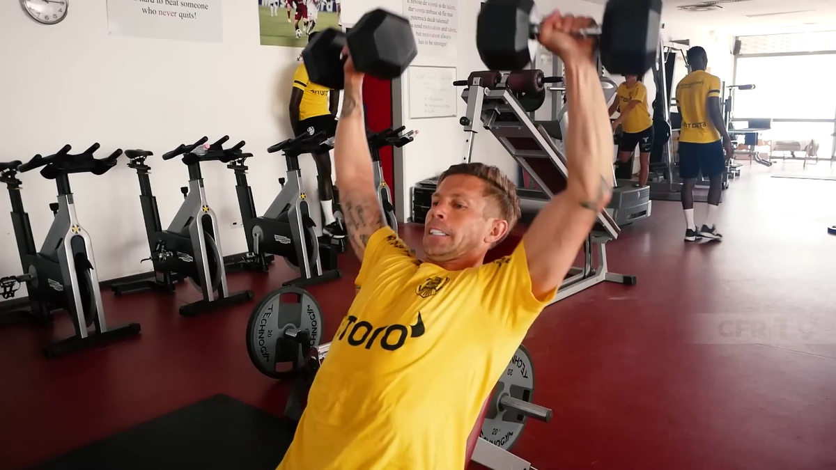 Secretele longevității lui Ciprian Deac » Alimentul pe care l-a eliminat de 5 ani din dietă: „Nu am avut niciodată vreo ruptură musculară”