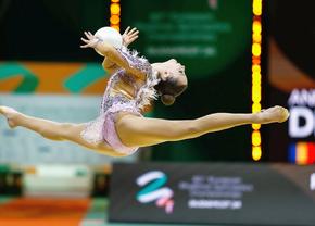 Annaliese Drăgan a intrat în concurs la Jocurile Olimpice, la gimnastică ritmică » Prestație apreciată la cea de-a treia rotație + atmosferă de mare eveniment în Arena Porte de La Chapelle
