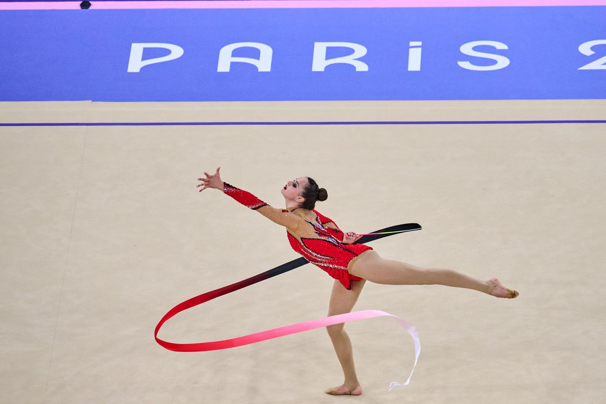 Annaliese Drăgan, în calificările de la gimnastică ritmică - Paris 2024