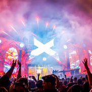 110.000 de fani din peste 100 de țări au participat la prima zi a festivalului Untold 2025