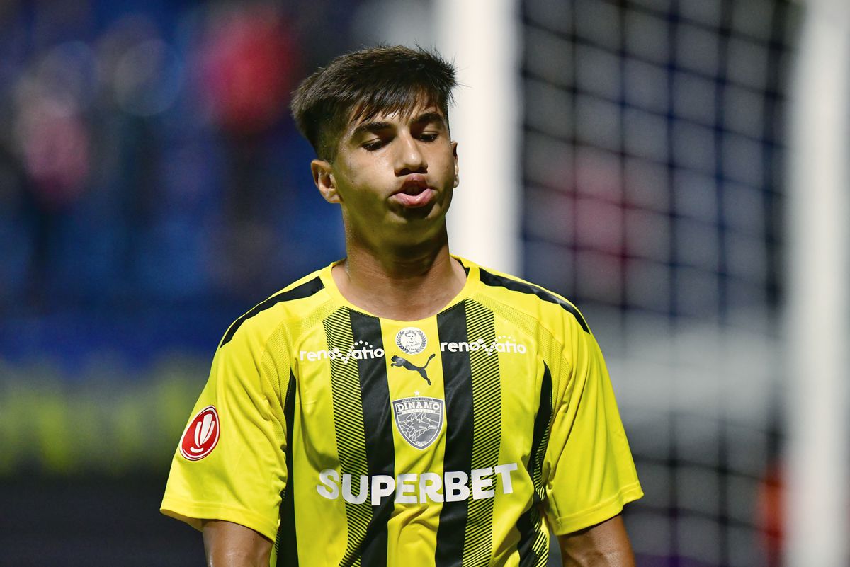 Debutantul de 19 ani al lui Dinamo: „Un sentiment unic! Am încercat să aduc plusvaloare”