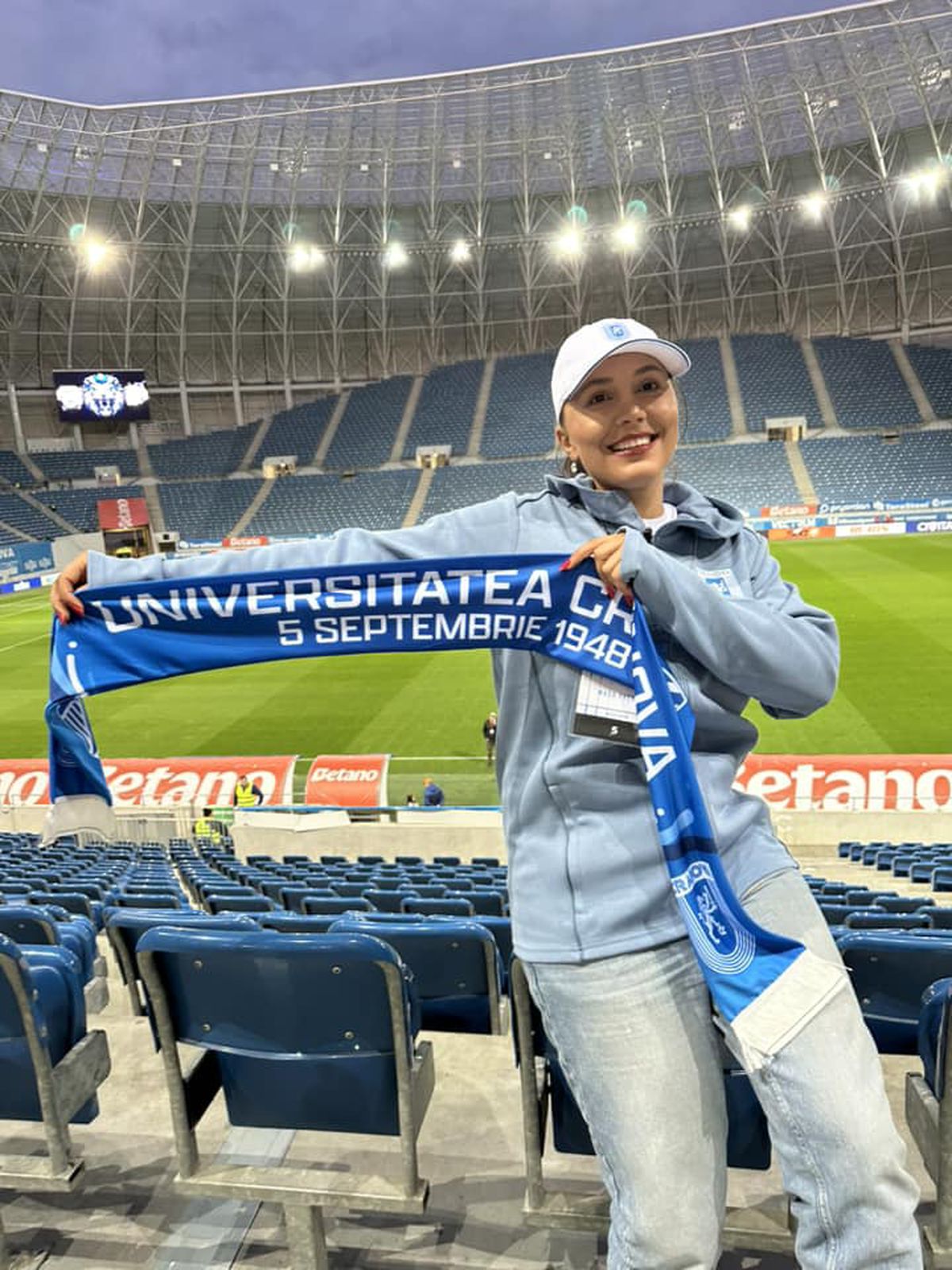 „Campioana unei mari iubiri” » Artista care i-a chemat pe olteni în „vulcanul” de pe Oblemenco