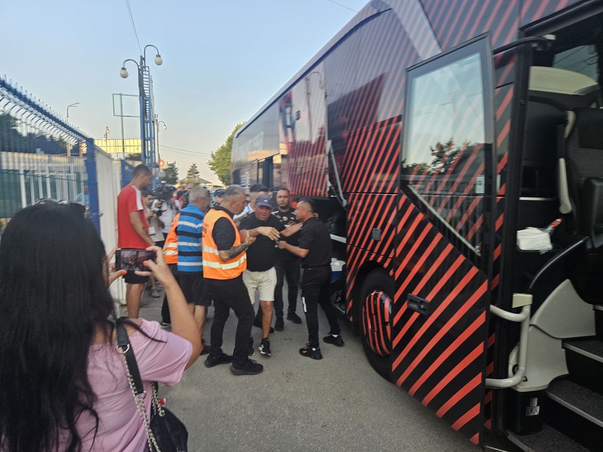 Două noutăți la Dinamo pentru meciul cu Metaloglobus: s-a „rupt” la debut!