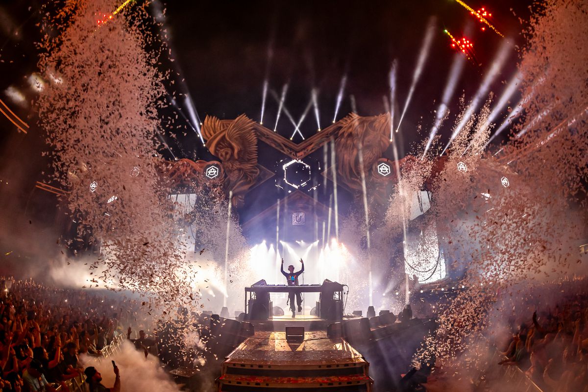 Cum arată Cluj Arena, stadion transformat total pentru Untold Festival