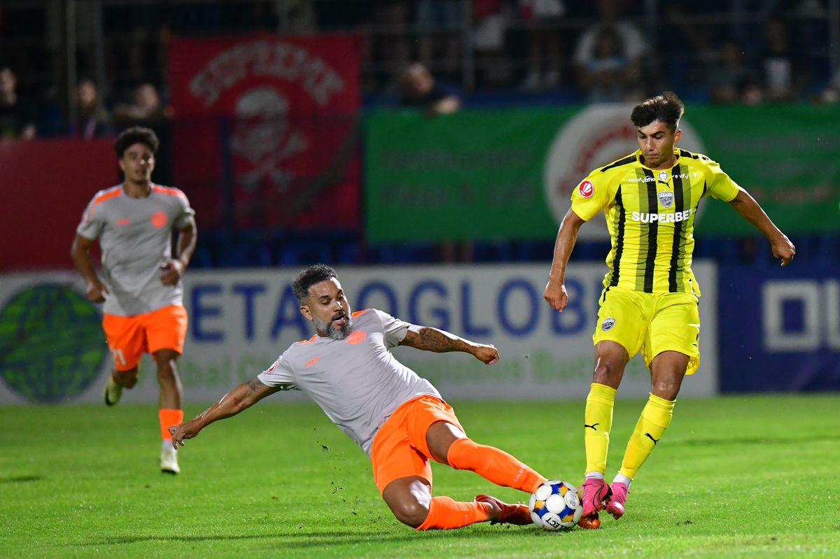 Debutantul de 19 ani al lui Dinamo: „Un sentiment unic! Am încercat să aduc plusvaloare”