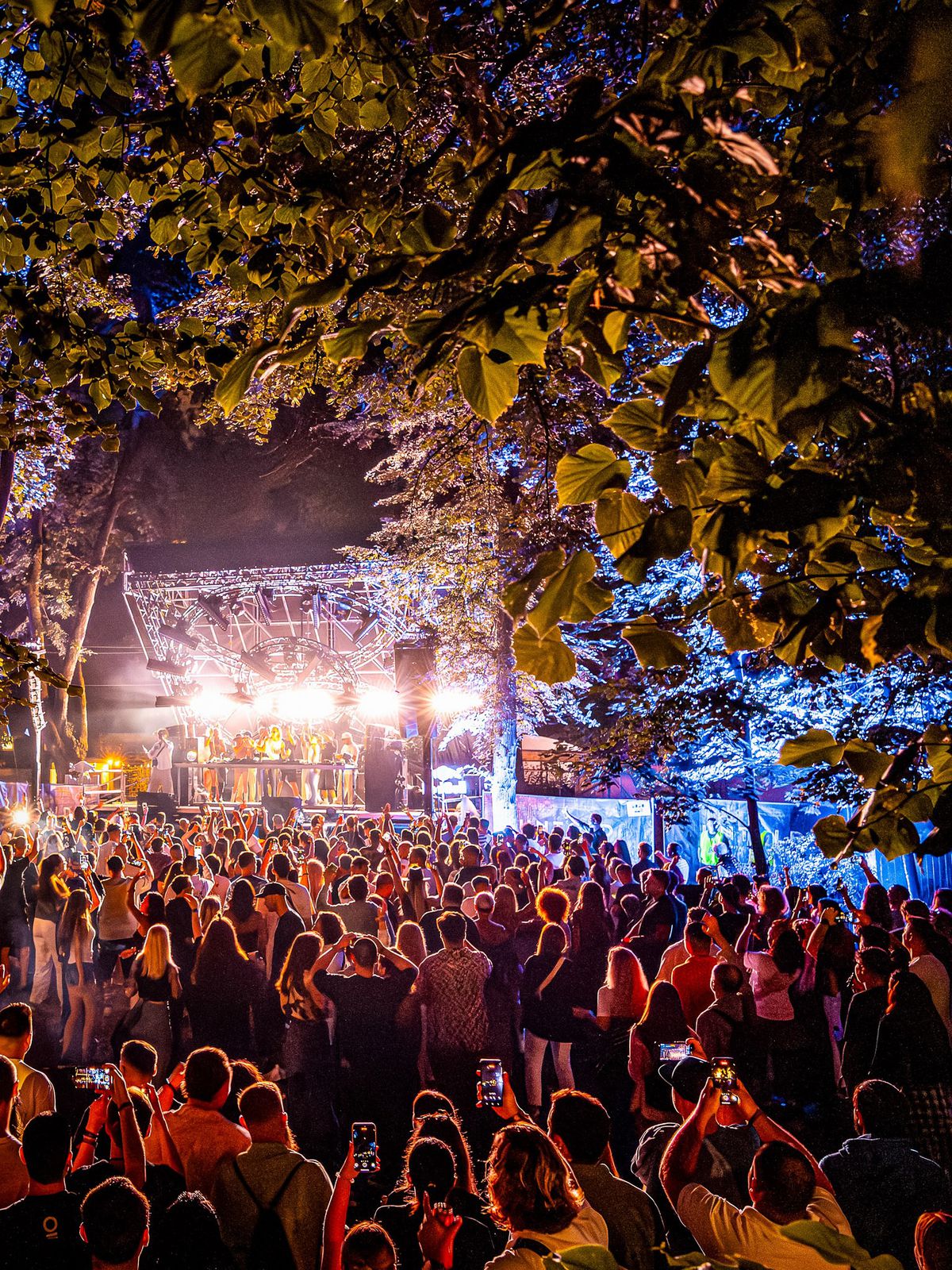 Untold a transformat Cluj Arena! Imagini spectaculoase din prima zi a festivalului