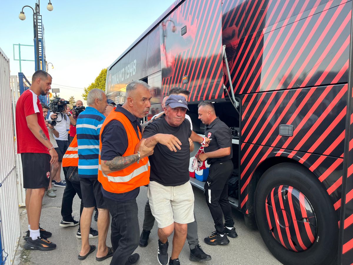 Metaloglobus - Dinamo, imagini înaintea partidei de la Clinceni