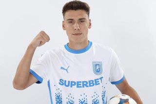 Marți au anunțat prelungirea contractului, azi i-au urat mult succes la noua echipă » Mutare la Universitatea Craiova