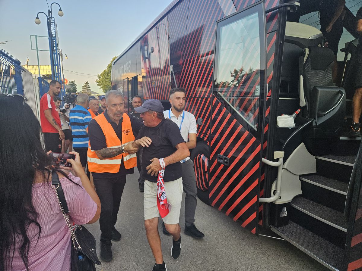 Două noutăți la Dinamo pentru meciul cu Metaloglobus: s-a „rupt” la debut!