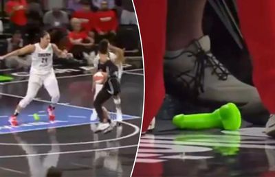 Adevărul din spatele jucăriilor sexuale aruncate pe parchet la meciurile din baschetul feminin american: „Avem planificate multe lucruri distractive”