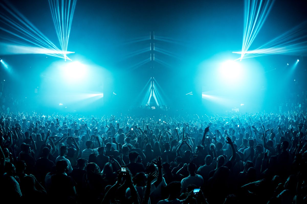 Untold a transformat Cluj Arena! Imagini spectaculoase din prima zi a festivalului