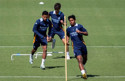 Tensiuni în vestiarul Realului » O vedetă e nemulțumită de numărul de pe tricou