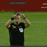 Gol anulat în Metaloglobus - Dinamo ca urmare a intervenției VAR. FOTO: captură Prima Sport