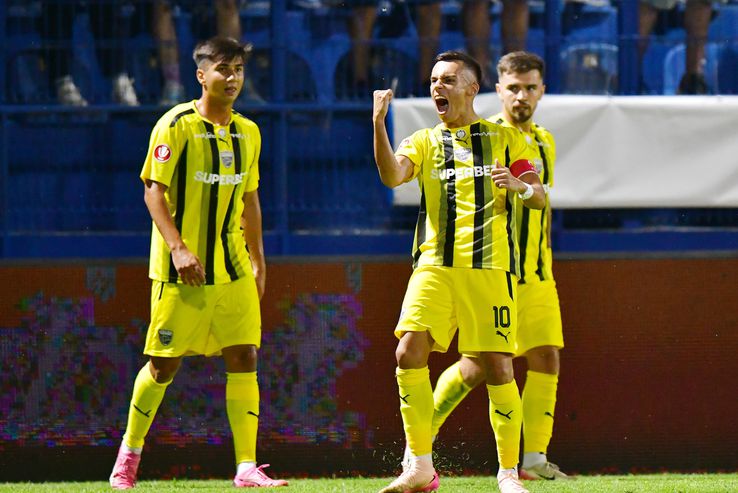 Metaloglobus - Dinamo, etapa 5 din Superliga. FOTO: Cristi Preda