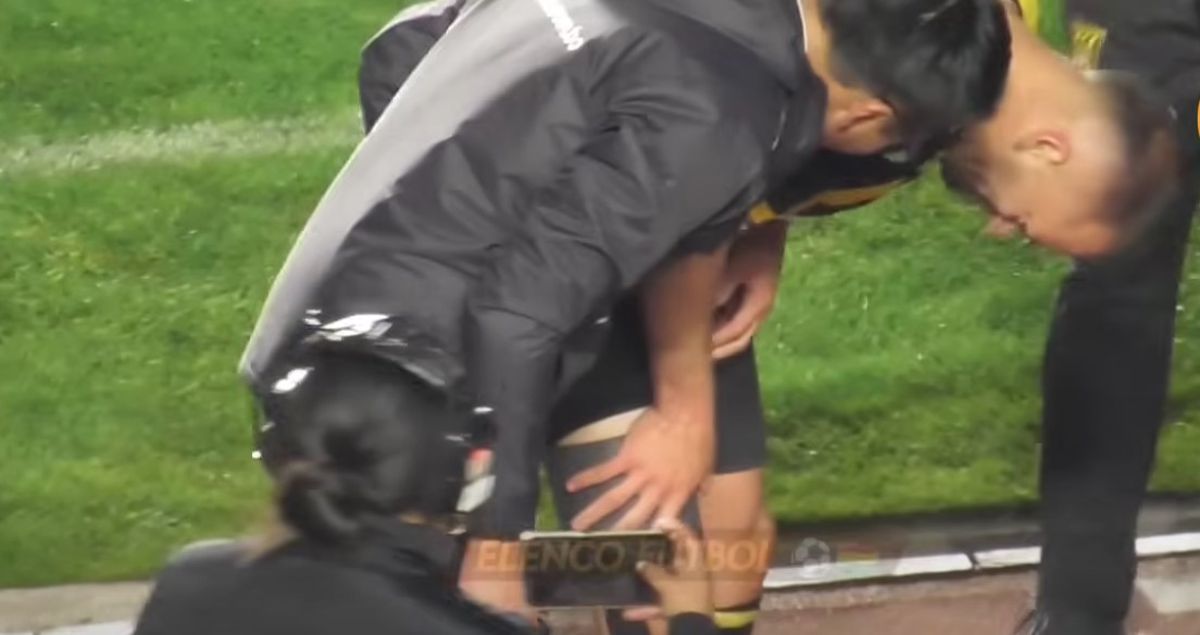 Juan Godoy (The Strongest) a fost rănit la testicule de o rachetă lansată în teren de propriii suporteri!