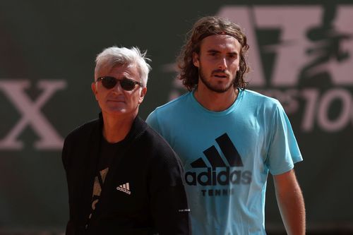 Relație schimbată între Stefanos Tsitsipas și tatăl său: „Nu mai urlăm unul la altul așa cum o făceam”