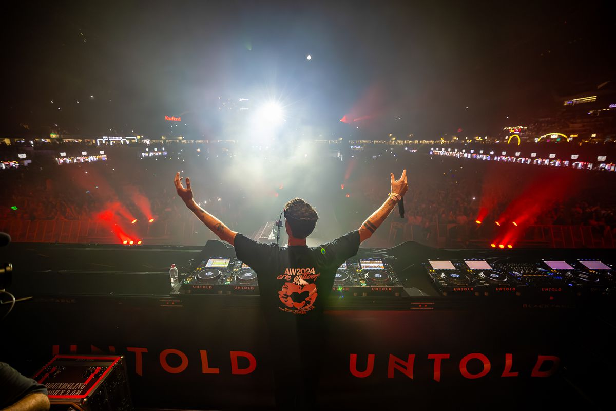 Untold a transformat Cluj Arena! Imagini spectaculoase din prima zi a festivalului