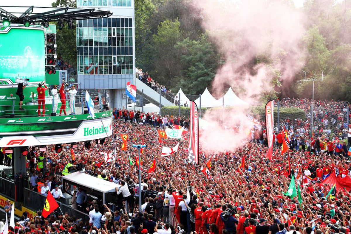 FORMULA 1 // VIDEO Charles Leclerc a declanșat sărbătoarea în Italia: victorie Ferrari la Monza după o pauză de nouă ani