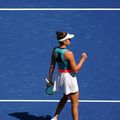 Americanca Jennifer Brady (25 de ani, 41 WTA) a învins-o pe kazaha Yulia Putintseva (25 de ani, 35 WTA), scor 6-3, 6-2, și este prima semifinalistă de la US Open 2020.