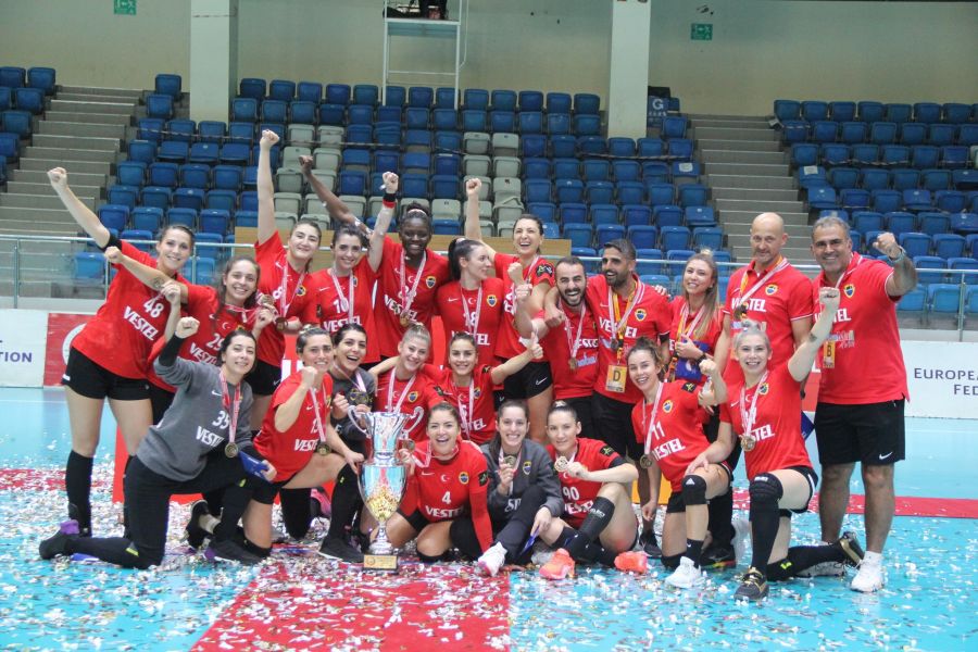 Costică Buceschi vorbește despre experiența de a antrena în Turcia: „Vor să ajungă să câștige Liga Campionilor!”