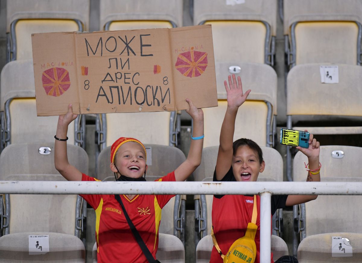 Primele reacții după remiza de la Skopje » Ce minusuri a găsit Viorel Moldovan în jocul „tricolorilor”