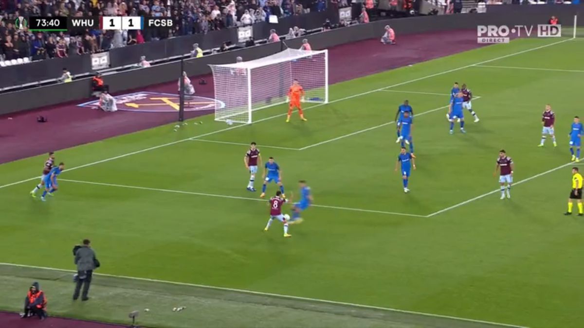 Tavi Popescu a comis-o la 5 minute de la intrarea pe teren! Gafă decisivă în West Ham - FCSB