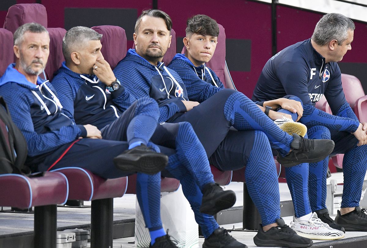 L-a făcut pe Nicolae Dică să plângă în Norvegia, acum e alături de FCSB la Londra: „A ținut neapărat să vină”