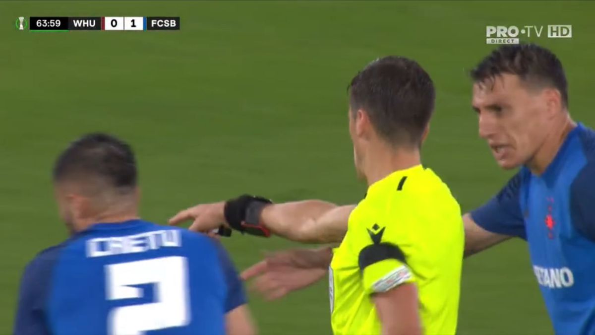 Penalty controversat dictat împotriva lui FCSB în meciul de pe London Stadium! Același arbitru o scotea pe CFR din Europa, după o fază identică