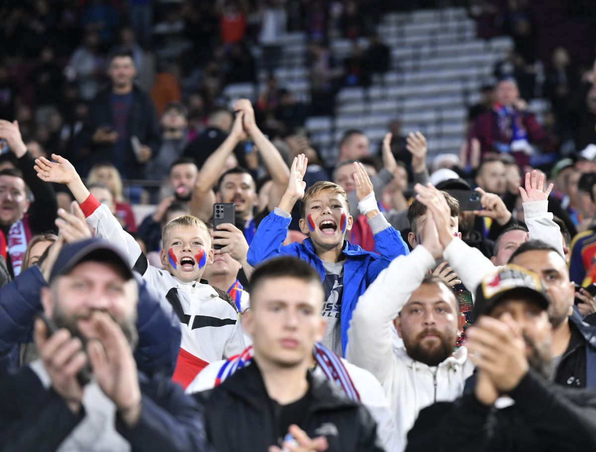 FOTO West Ham - FCSB, suporteri 08.09.2022