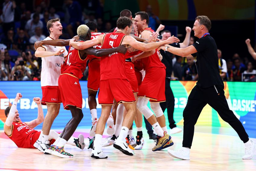 Germania a învins naționala Statelor Unite ale Americii în semifinalele Campionatului Mondial de baschet masculin, scor 113-111.
