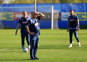 Mircea Lucescu i-a luat tare pe „tricolori” la antrenament: „Hai, prietenii mei, că n-am venit să stăm pe bancă!”